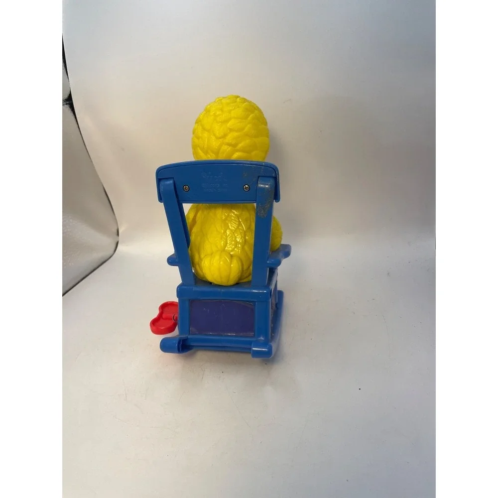 Vintage IUCO Big Bird Musical Wind Up Toy Rocking Chair Muppets Sesame Street